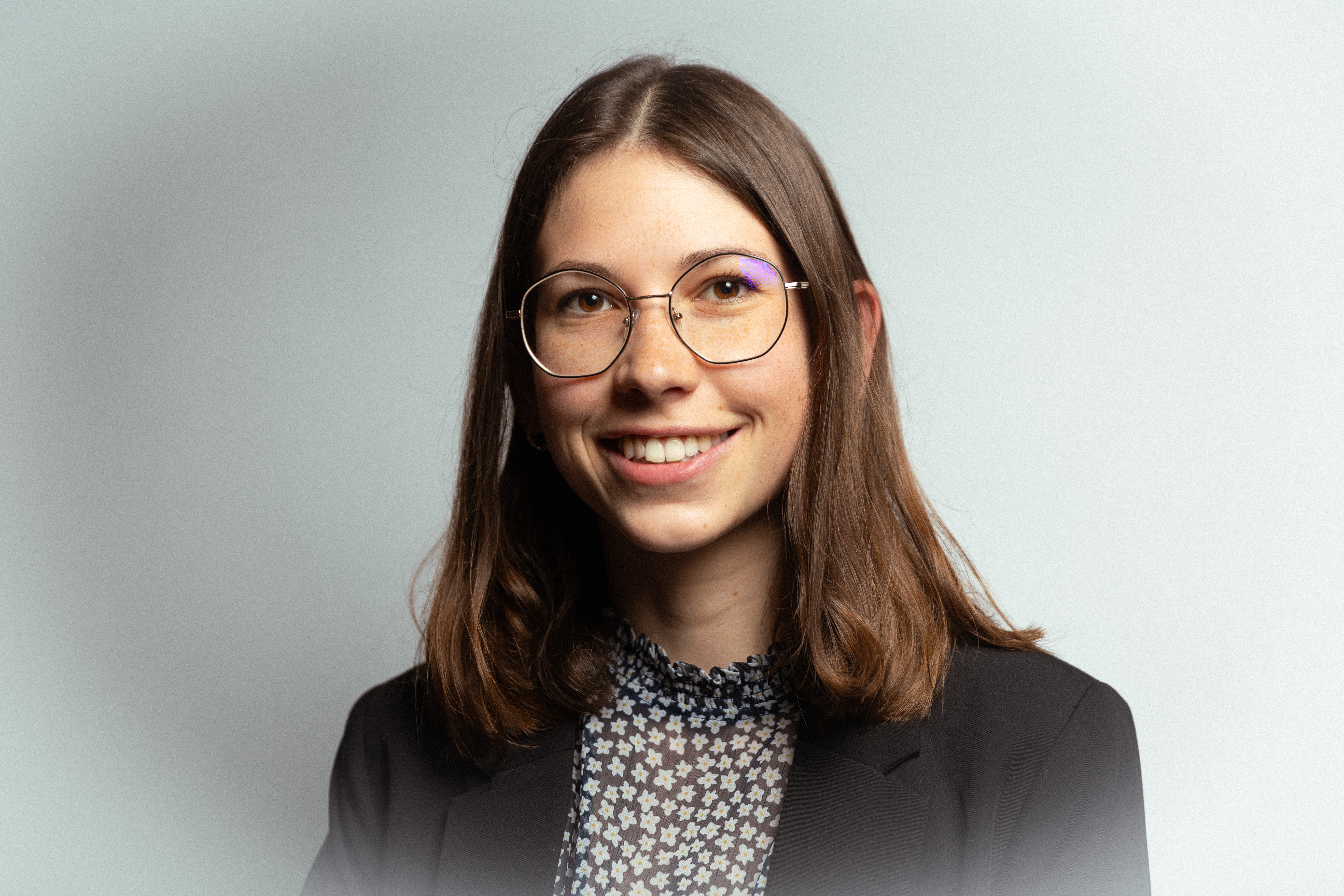 Pauline De Almeida